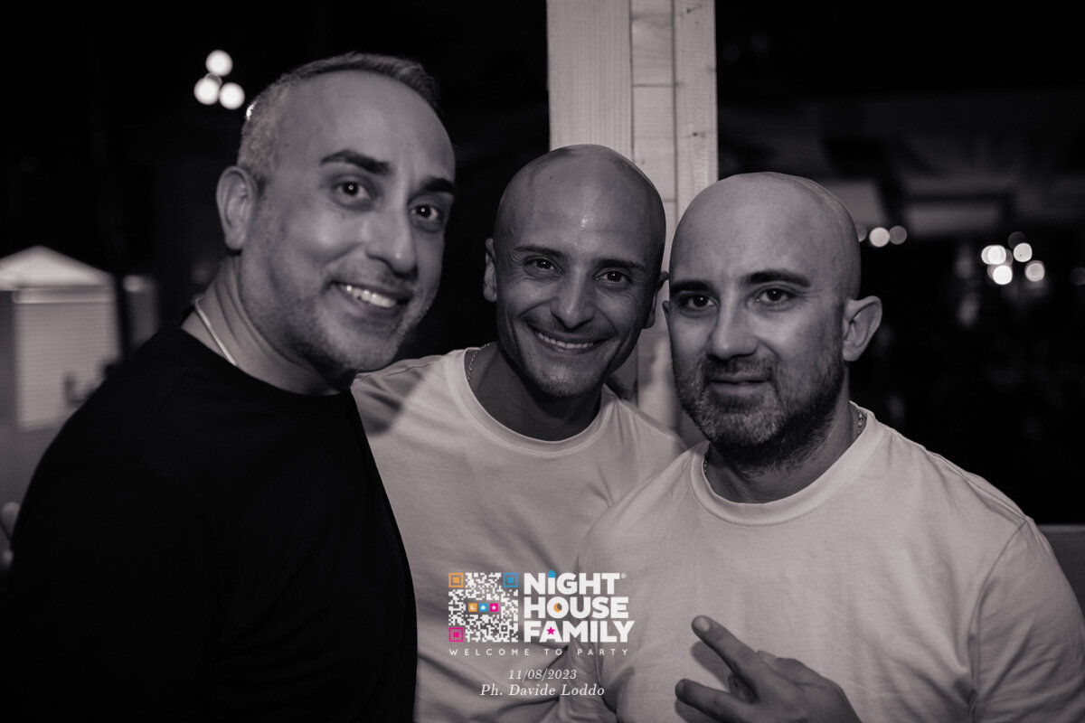 Night House Family 130