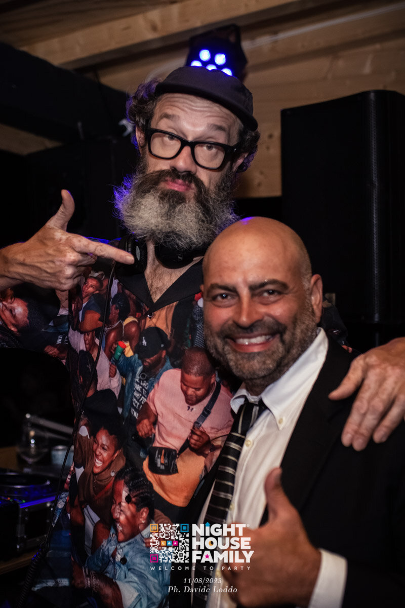 Night House Family 133