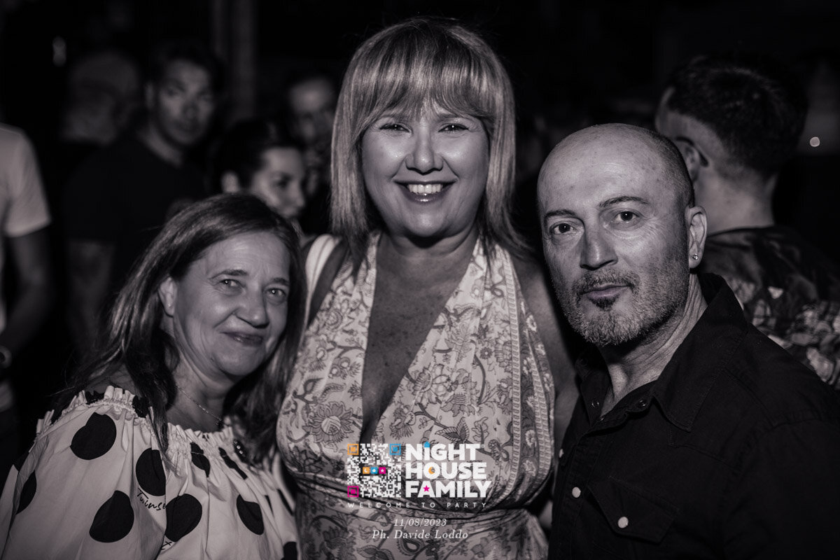 Night House Family 134