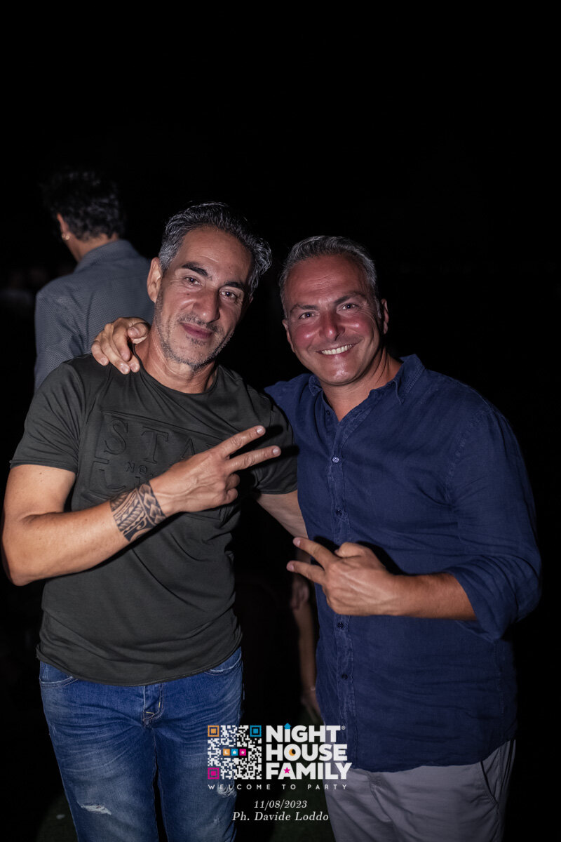 Night House Family 2