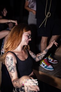 Night House Family 39