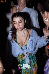 Night House Family 49