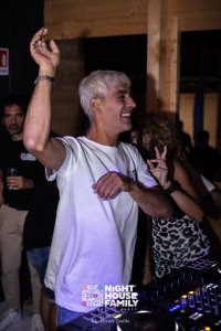 Night House Family 58