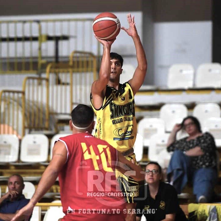 Jacopo Ielo Stingers