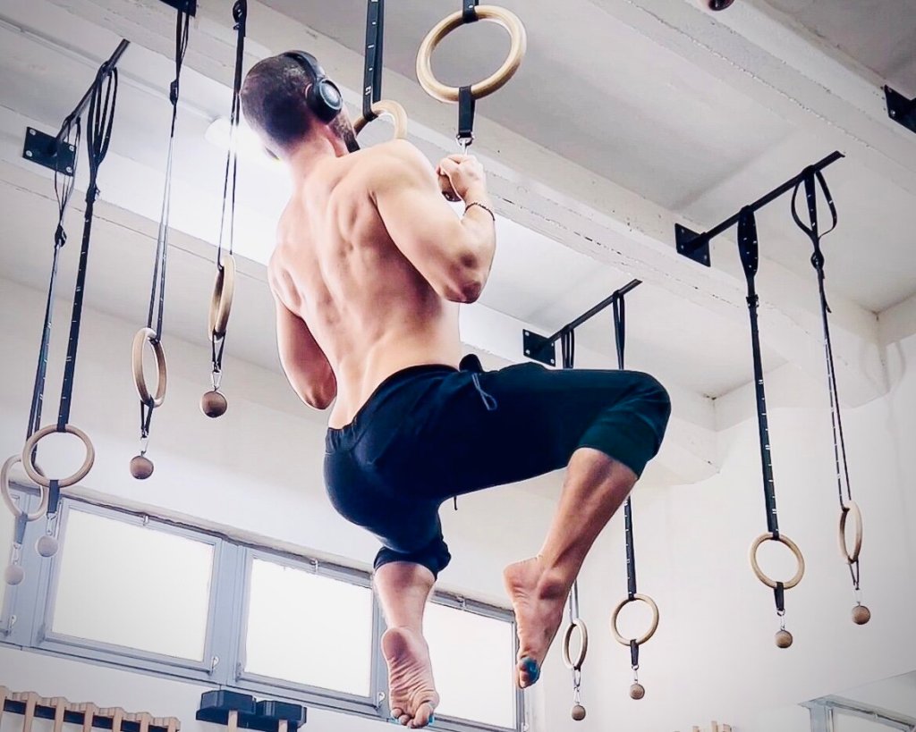 Reverse Calisthenics
