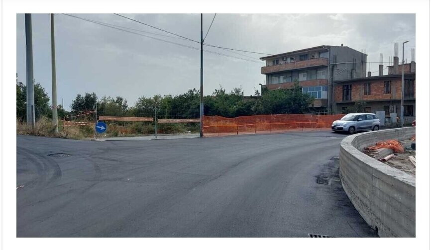 Strada Appena Asfaltata