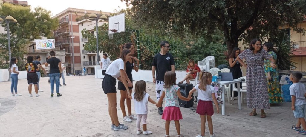 Adozione Aiuole Abakhi 3