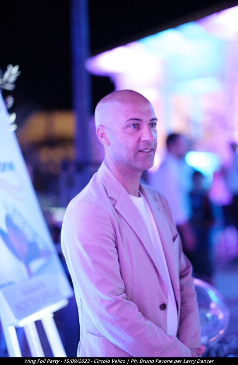 Dance Wind Velico 320