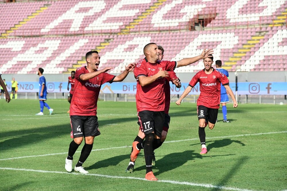 Lfa Reggio Barillà Esulta