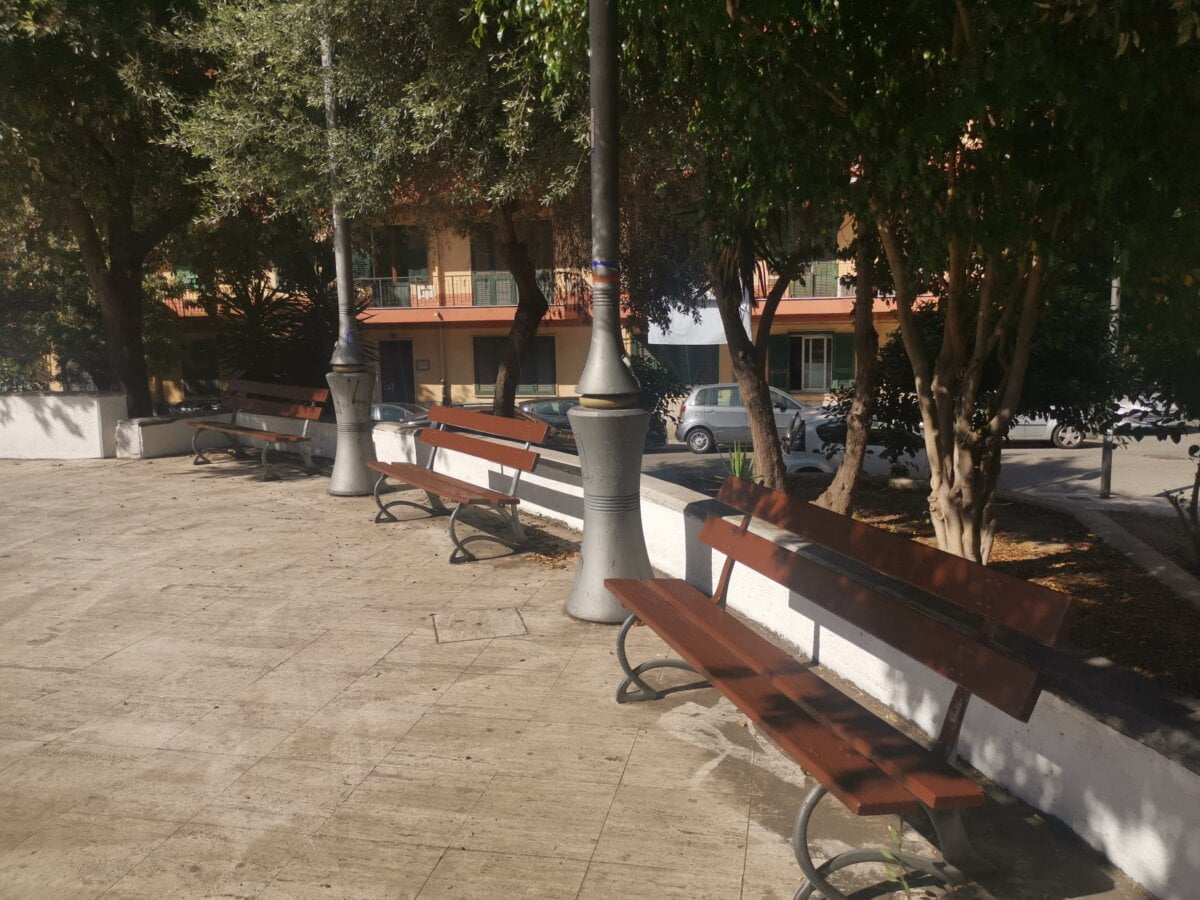 Piazza Salazar (2)