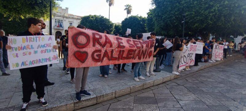 Protesta Galilei Pascoli 2