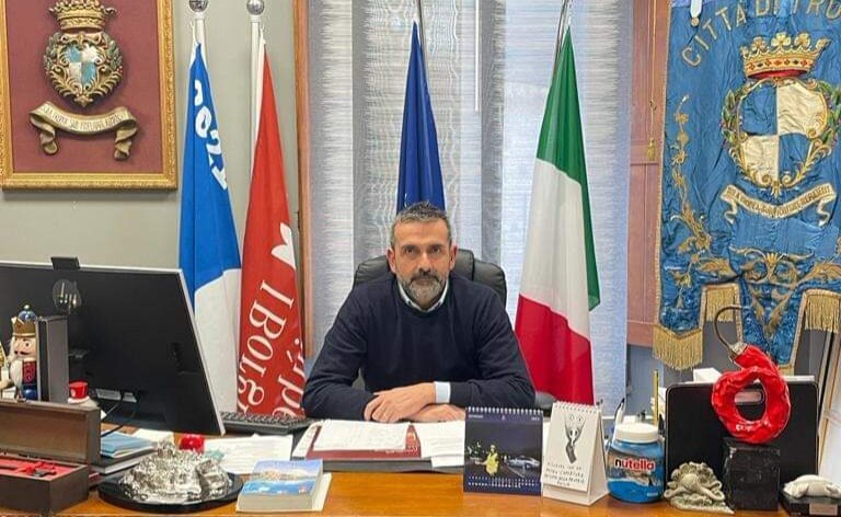 Sindaco Giovanni Macri