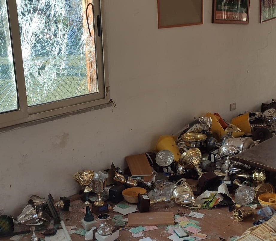 Vandali Impianto Sportivo Pinetina 4