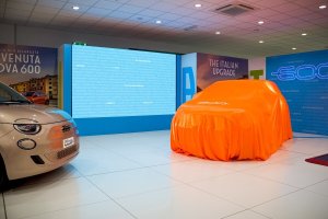 Nuova Fiat 600 Vumbaca Auto (9)