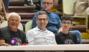 Viola Orlandina (91)