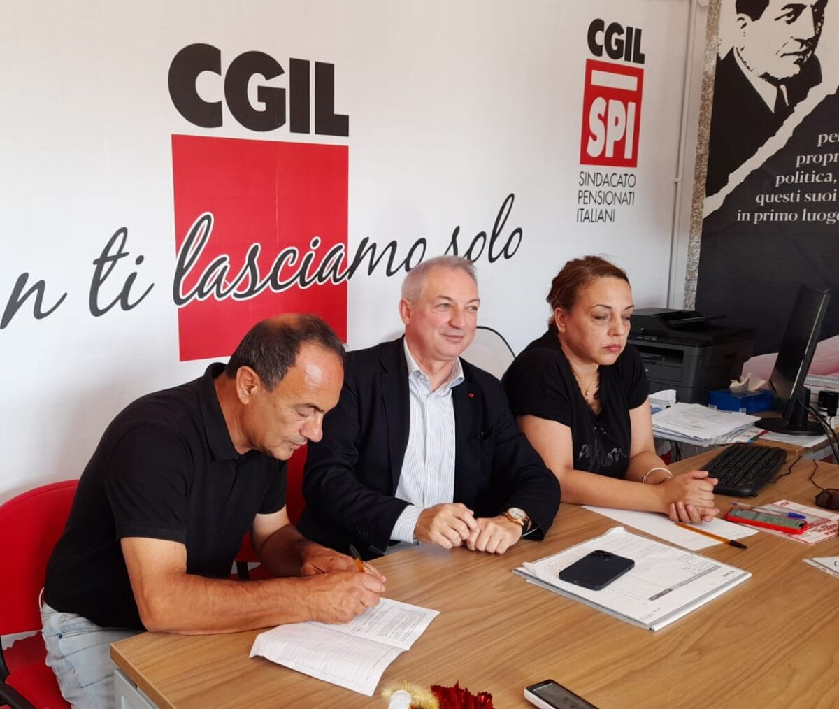 FIRMA LUCANO