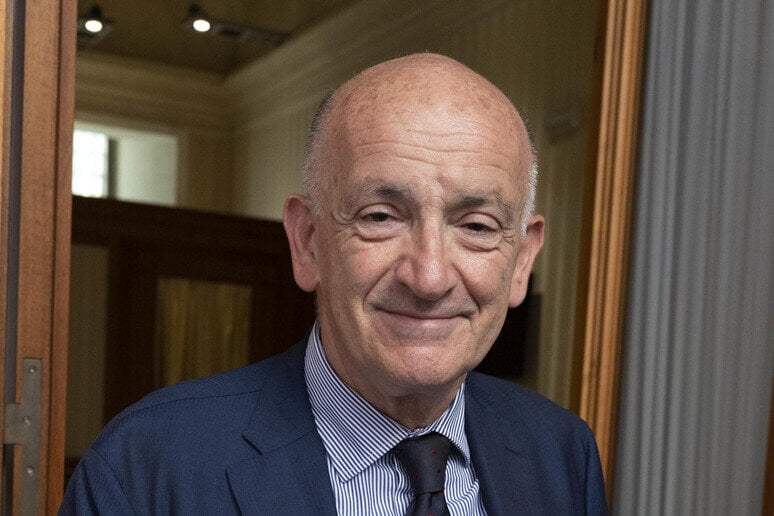 Vice Ministro Sisto