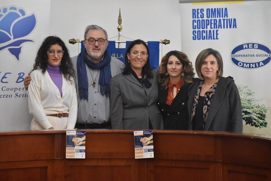 Conferenza Stampa Adotta Un Nonno 1