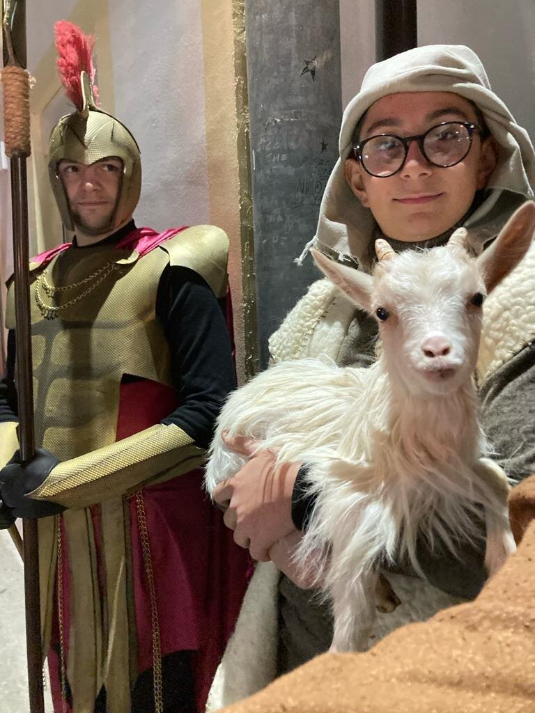 PHOTO 2023 12 27 19 35 37 (5)