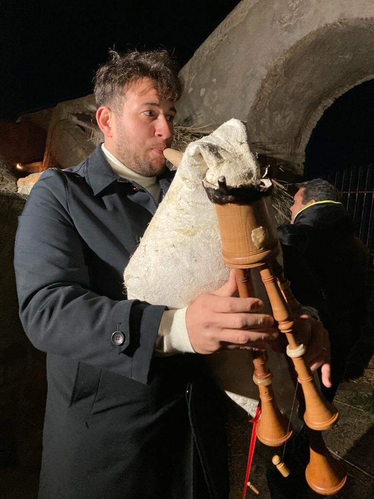 PHOTO 2023 12 27 19 35 37