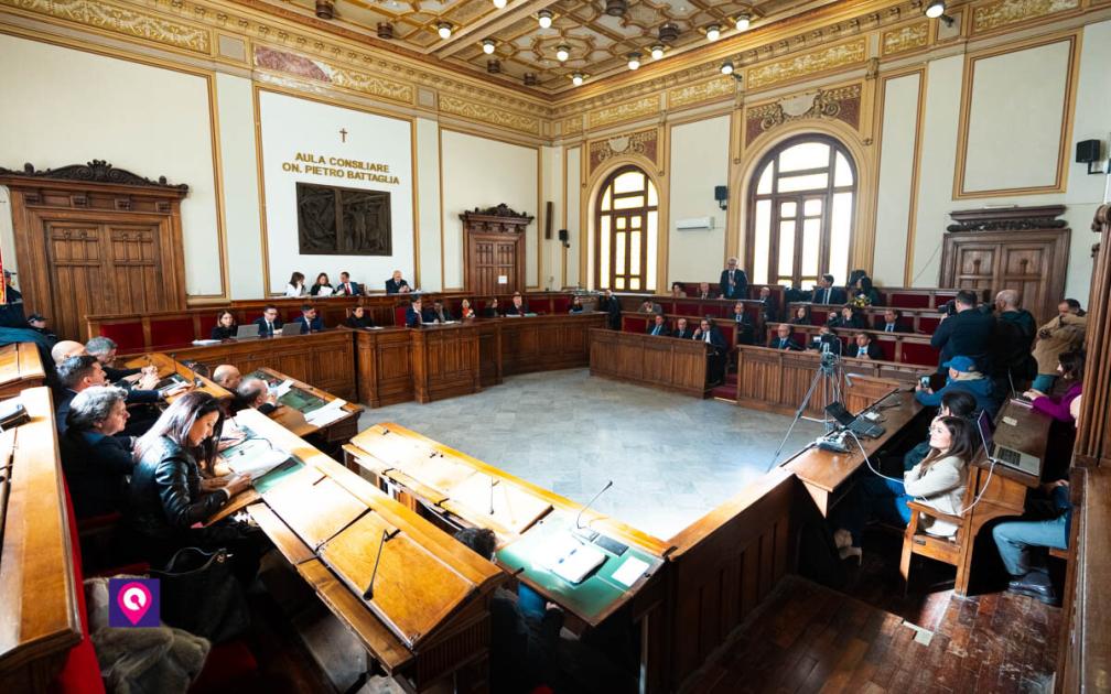 Caso scuole a Reggio Calabria, l'opposizione: 'Al peggio non c'è mai fine'