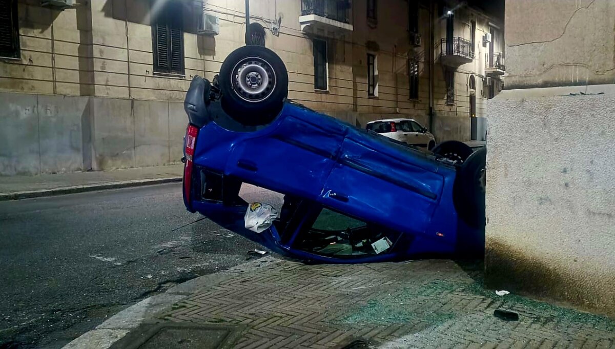 Incidente Auto Ribaltata