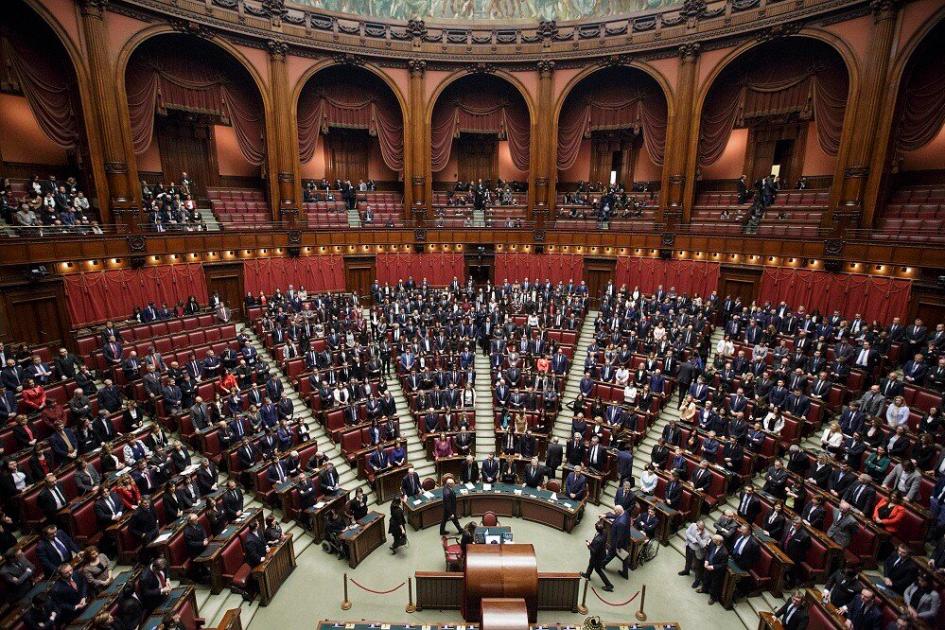 Dai medici in corsia fino a 72 anni ai Lep, cosa prevede il Milleproroghe