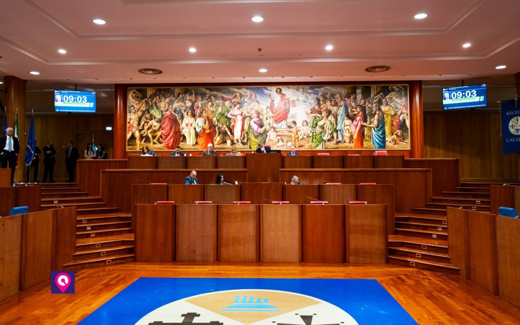 Consiglio Regionale Calabria Aula (1)