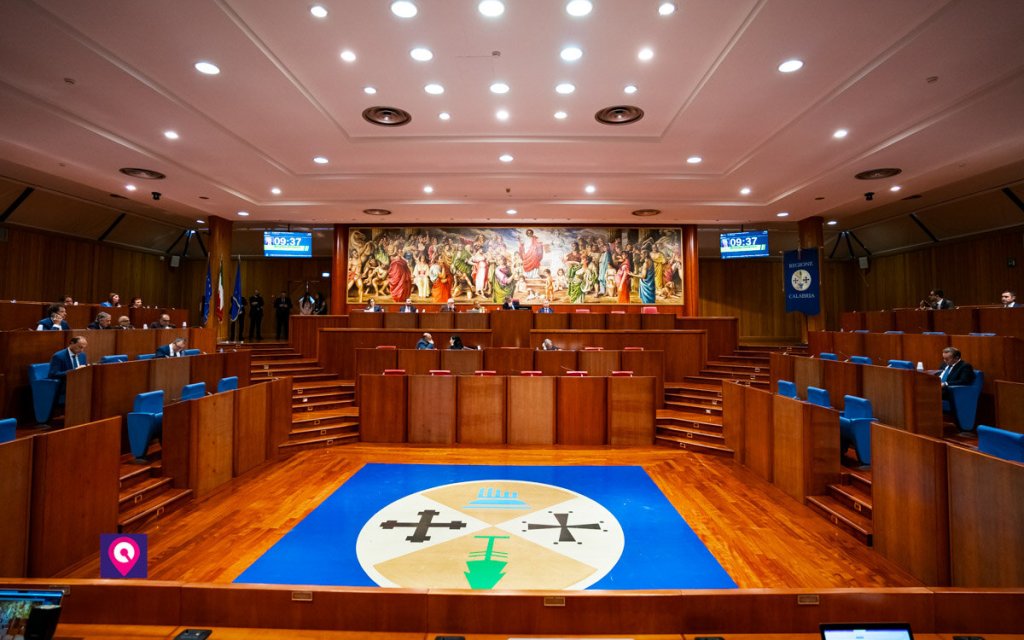Consiglio Regionale Calabria Aula (2)
