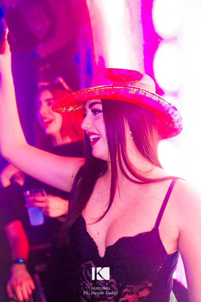 Kalura Carnival Wow 220