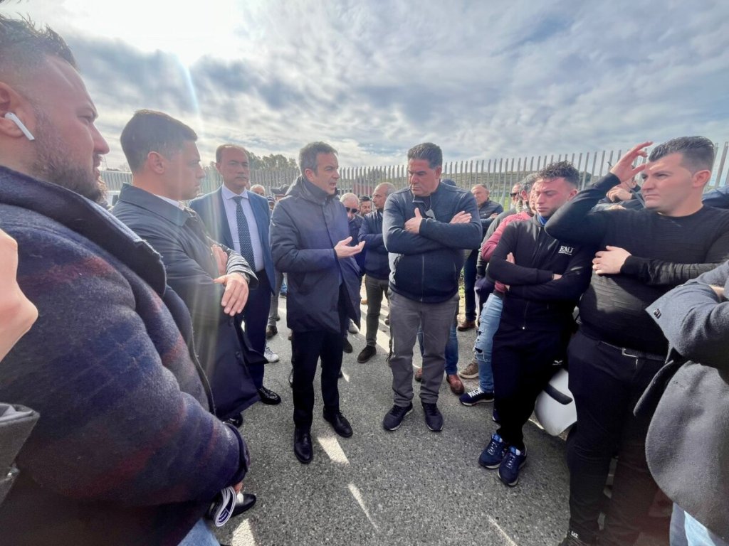 Protesta Trattori Occhiuto (1)