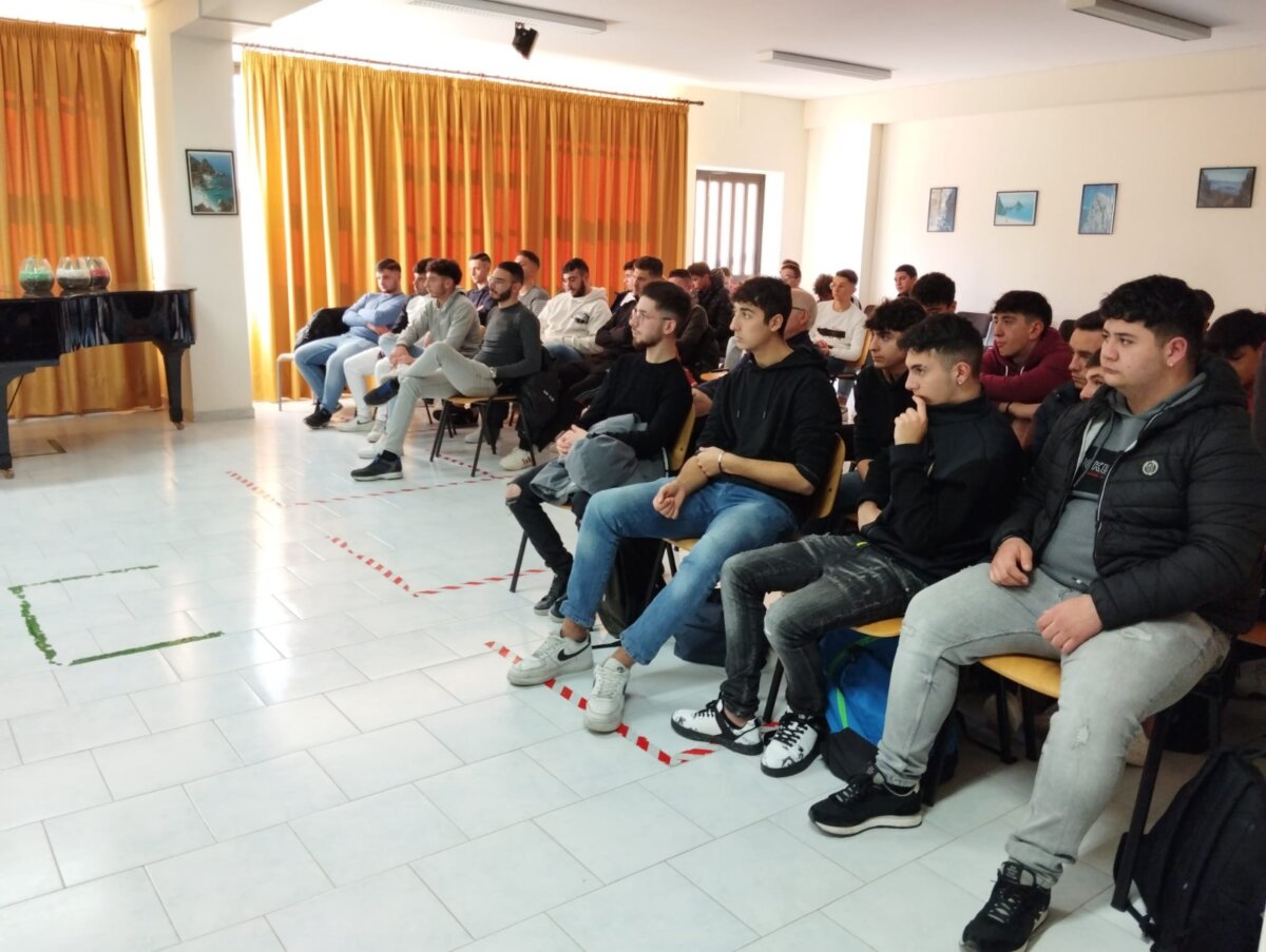 Redel Studenti Incontro Vibo (3)