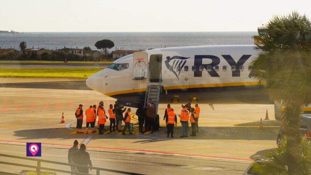 Ryanair Reggio Calabria Tito Minniti (10)