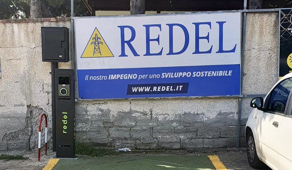 Bonus Colonnine Ricarica Redel (2)
