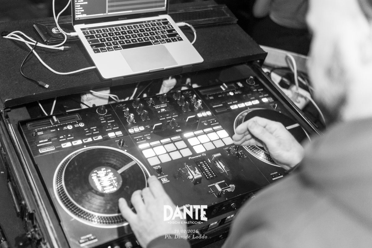 Dante Dischi Pasticche University 118