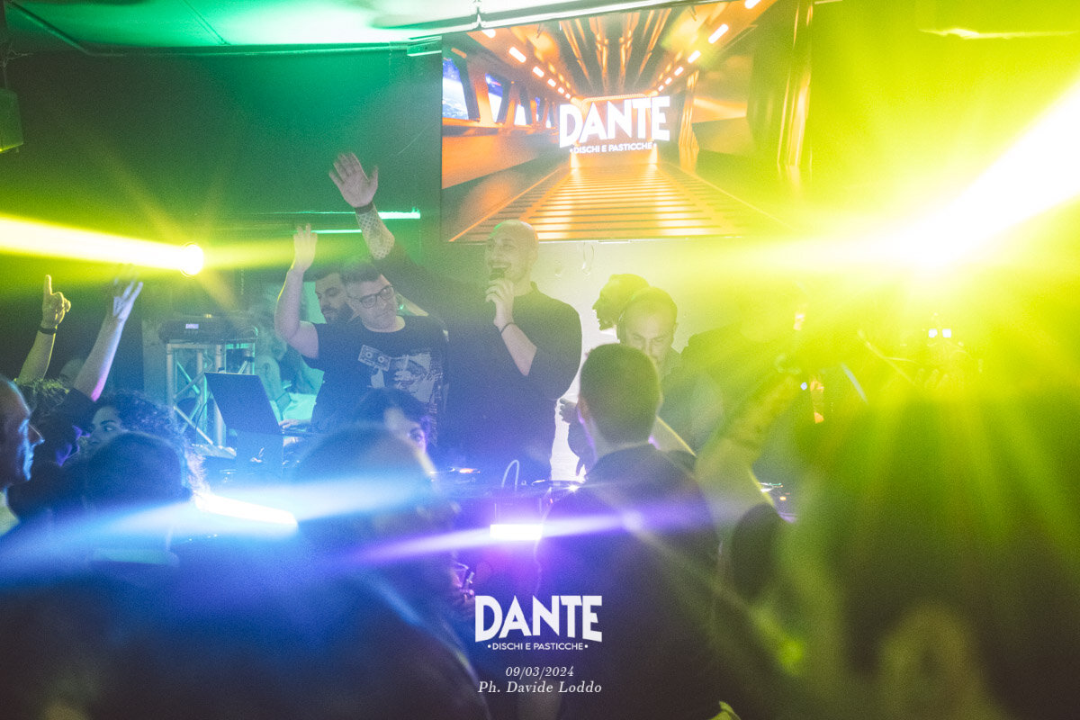 Love Italy Dante 125