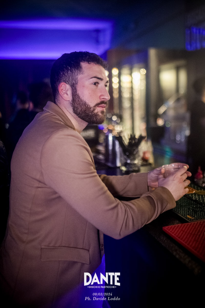 Love Italy Dante 157