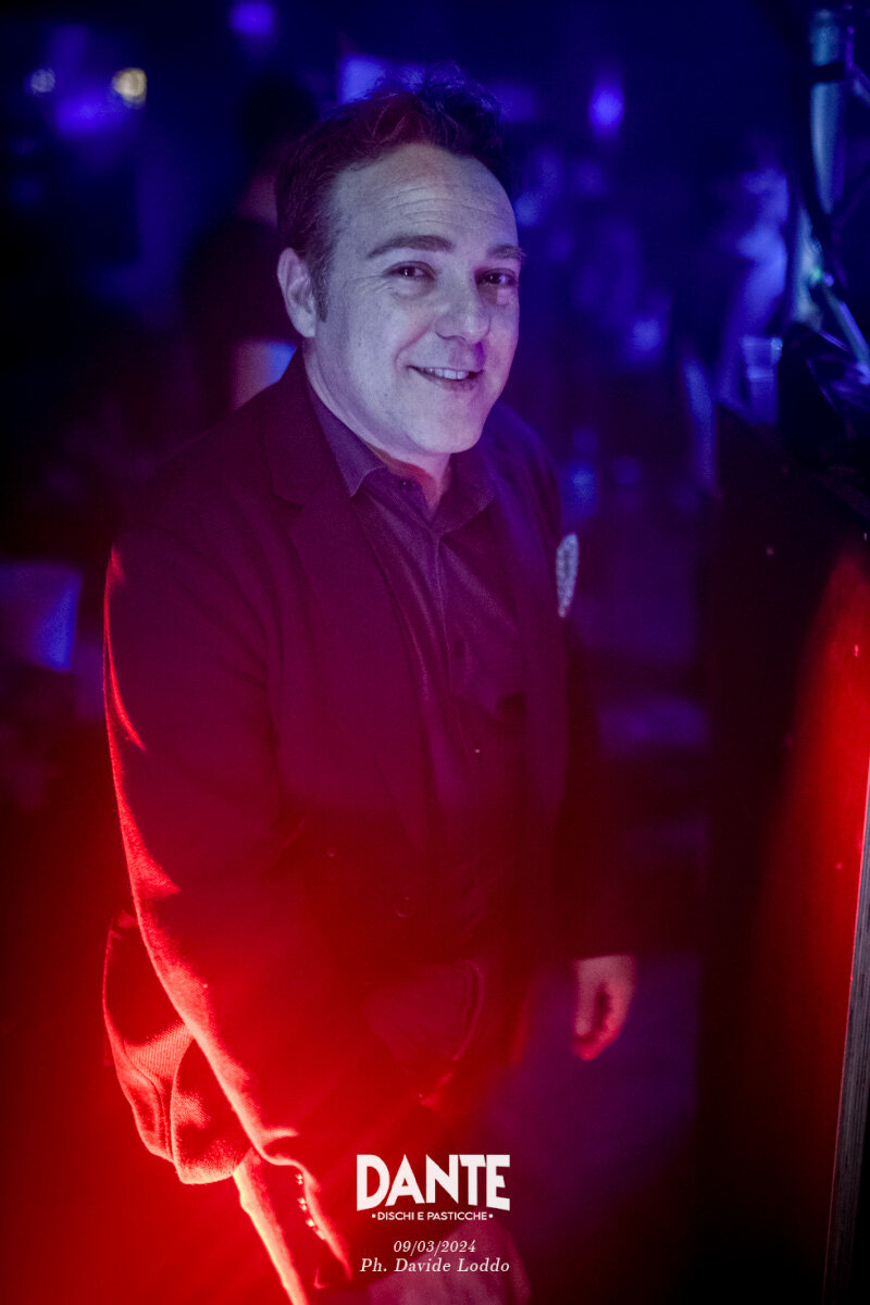 Love Italy Dante 240