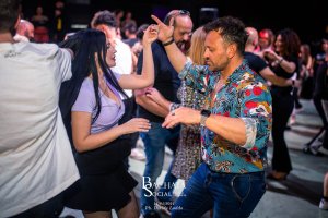 Bachata Social 95