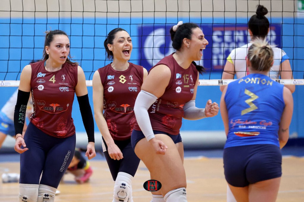 Foto Volley Reghion