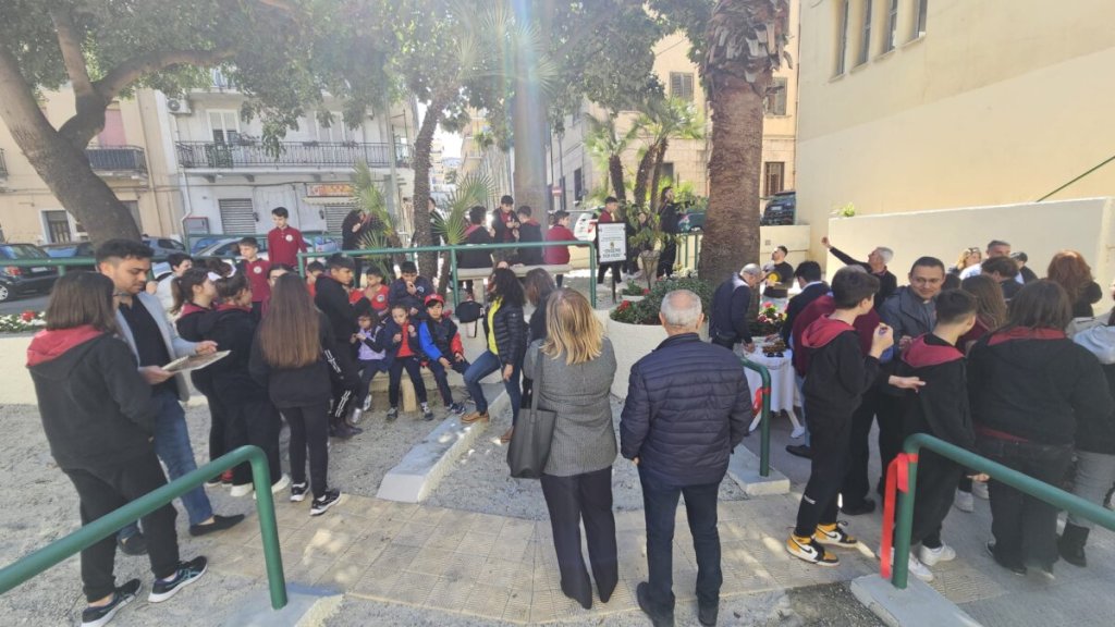 Piazzetta San Marco a Reggio Calabria, la cerimonia di riapertura