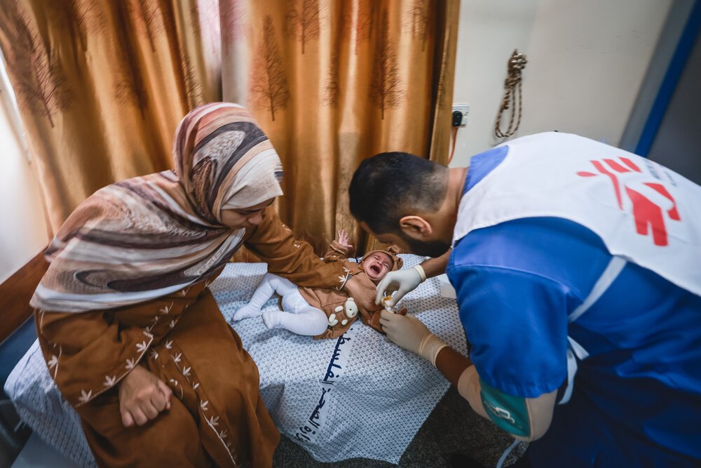 GAZA Martyrs Clinic 08