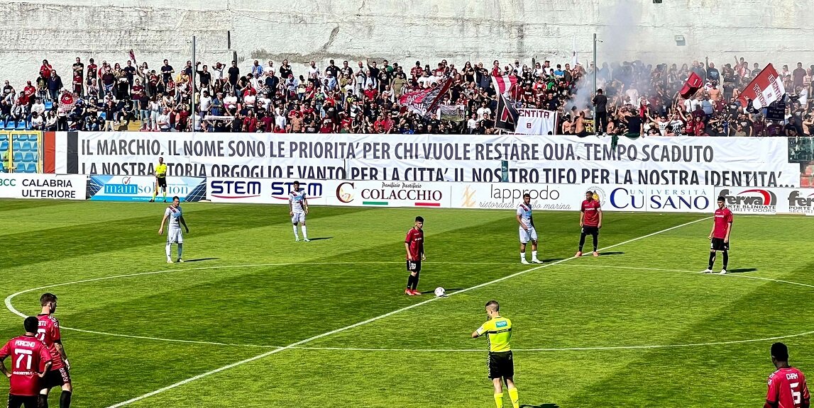 Striscione Tifosi Lfa Reggio