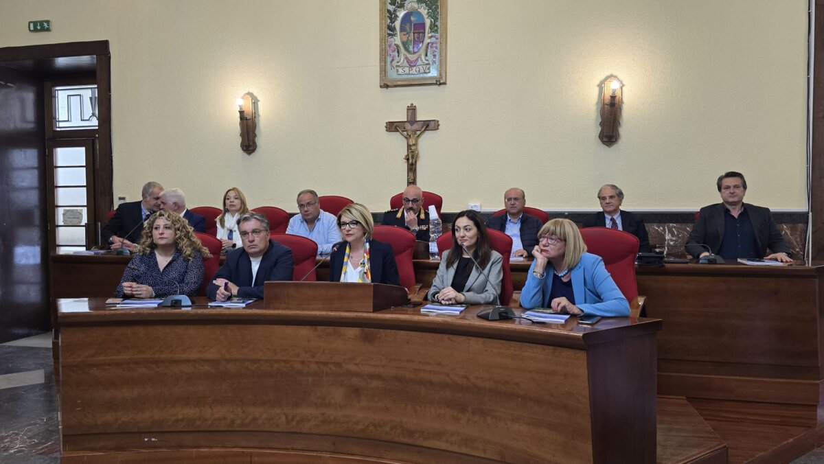Vibo Sindaco Limardo Conferenza Di Fine Mandato (1)