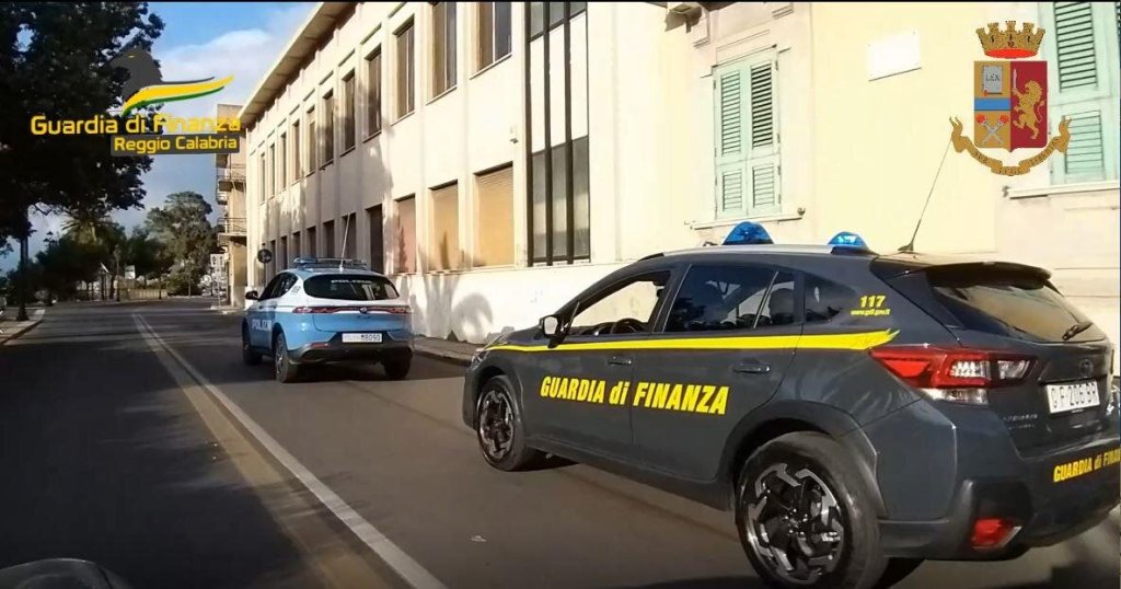 Polizia Guardia Di Finanza