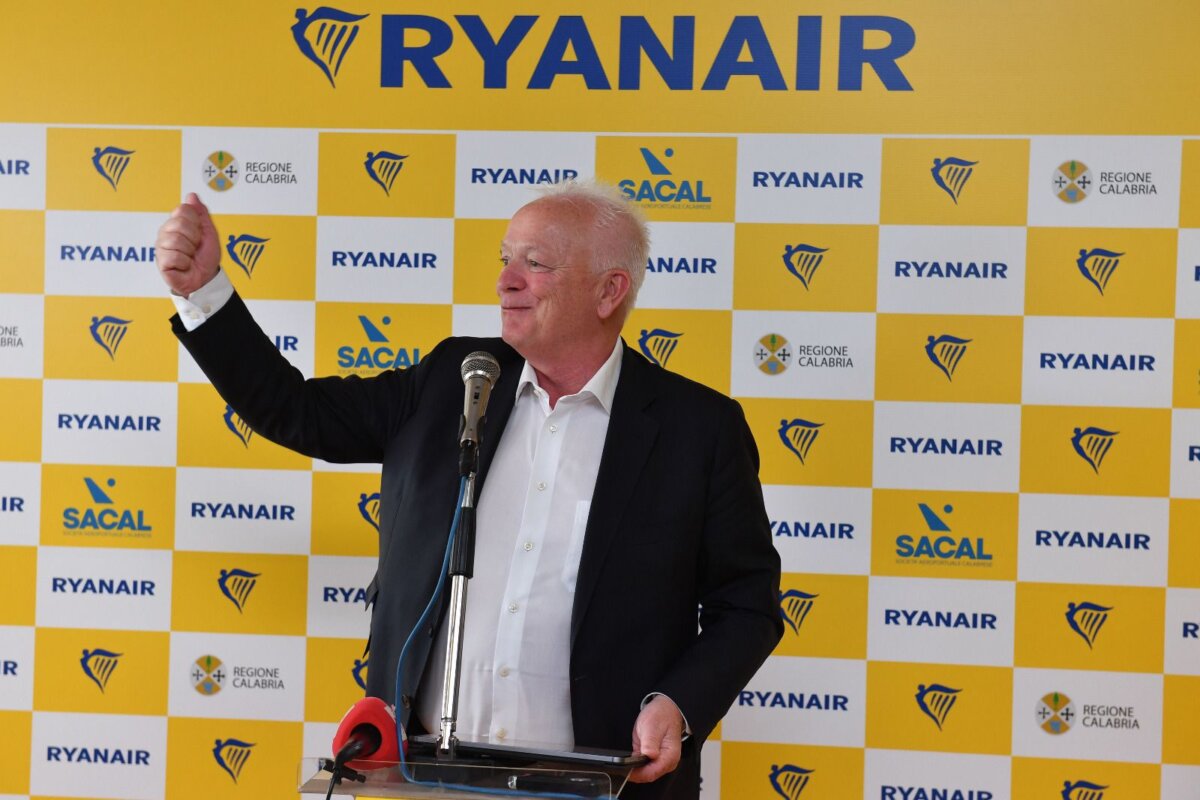 Ryanair Reggio Calabria Eddie Wilson