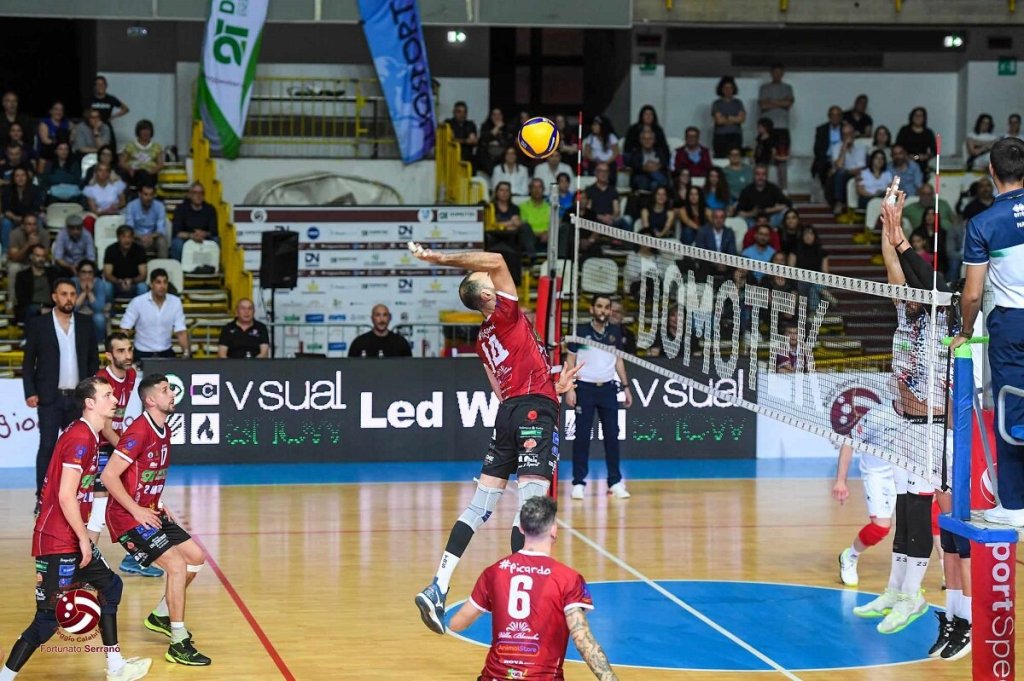 Domotek Volley 1
