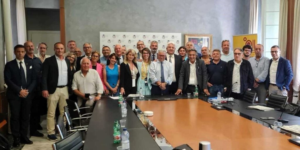 FOTO CONSIGLIO (1)