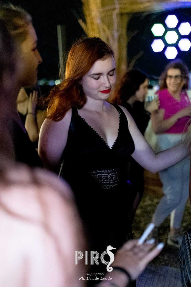 PiroPiro University 210