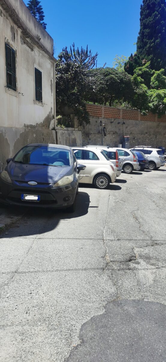 Degrado Via Villini (1)